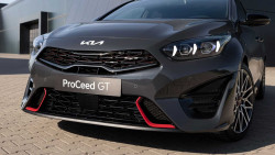 kia-ceed-cd-facelift-2021-front1.jpg (227.97 KiB) 39562 mal betrachtet Front - GT / GT-Line